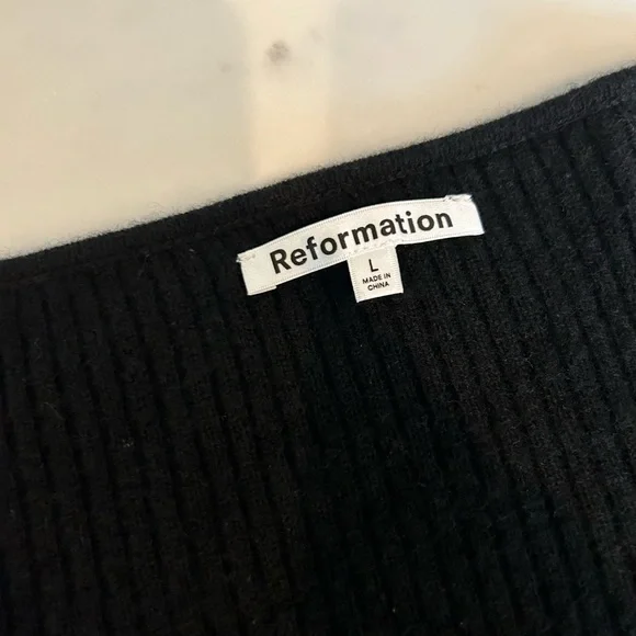 NEW Reformation Narciso Novelty Cashmere Sweater - Picture 6 of 7